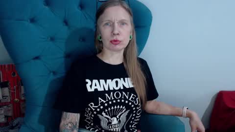 Alexandra online show from 01-16-25, 05:44