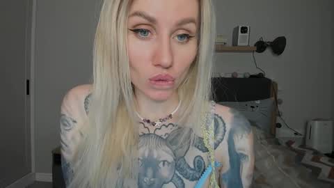 Snapshot of alexarush chatting on 12-09-24, 06:14 alexarush online show from 12-09-24, 06:14