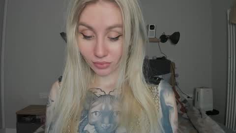 Snapshot of alexarush chatting on 12-10-24, 06:06 alexarush online show from 12-10-24, 06:06