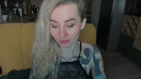 Snapshot of alexarush chatting on 12-24-24, 06:06 alexarush online show from 12-24-24, 06:06
