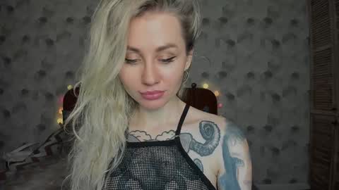 Snapshot of alexarush chatting on 01-09-25, 06:04 alexarush online show from 01-09-25, 06:04