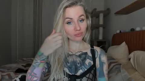 Snapshot of alexarush chatting on 09-25-25, 05:38 alexarush online show from 09-25-25, 05:38