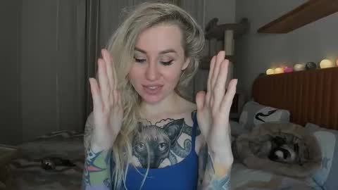 Snapshot of alexarush chatting on 10-19-25, 05:35 alexarush online show from 10-19-25, 05:35