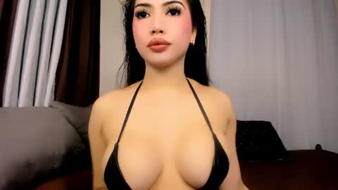 ur lovely alexa online show from 07-29-26, 07:28