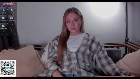 Snapshot of alexashowcum chatting on 01-25-25, 07:49 Alexa online show from 01-25-25, 07:49