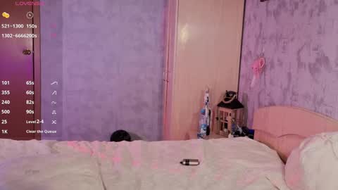 Snapshot of alexbellis chatting on 05-01-26, 03:55 alexbellis online show from 05-01-26, 03:55