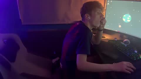 Snapshot of alexcentral chatting on 02-13-26, 11:45 alexcentral online show from 02-13-26, 11:45