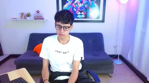 alex online show from 03-20-26, 01:38