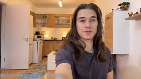           online show from 11-11-25, 09:31