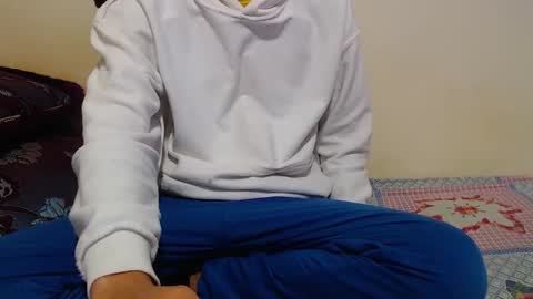 Snapshot of alexdelarge323 chatting on 03-04-25, 11:29 Alex online show from 03-04-25, 11:29