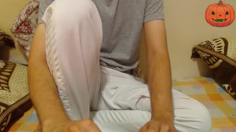 Snapshot of alexdelarge323 chatting on 10-13-25, 11:43 Alex online show from 10-13-25, 11:43