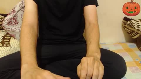 Snapshot of alexdelarge323 chatting on 10-16-25, 12:17 Alex online show from 10-16-25, 12:17