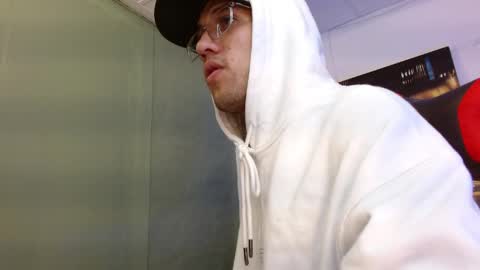 alexgiraldo__ online show from 05-24-26, 11:37