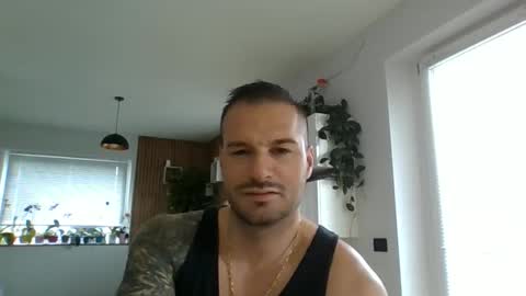 Snapshot of alexgrandi2024 chatting on 02-08-26, 02:31 rey ale84 online show from 02-08-26, 02:31