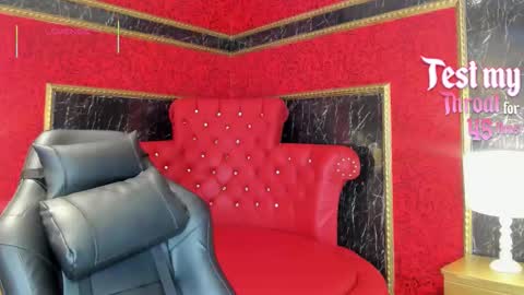 Snapshot of alexiacooperr chatting on 09-19-25, 01:01 Alexiaa Online 1430 to 2100 GMT-5 online show from 09-19-25, 01:01