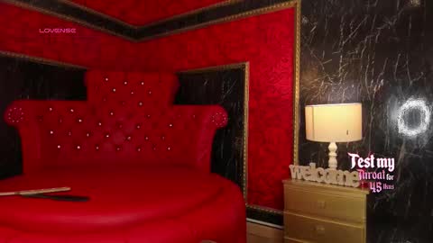 Snapshot of alexiacooperr chatting on 10-04-25, 12:58 Alexiaa Online 1430 to 2100 GMT-5 online show from 10-04-25, 12:58