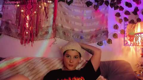 Alex online show from 09-16-25, 04:02