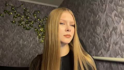 Alexia online show from 05-31-26, 12:56