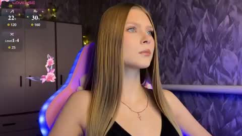 Alexia online show from 07-10-26, 12:08