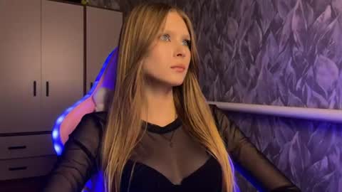 Alexia online show from 07-28-26, 02:13