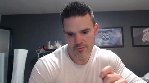 Snapshot of alexiarain chatting on 03-16-26, 01:44 Alex online show from 03-16-26, 01:44