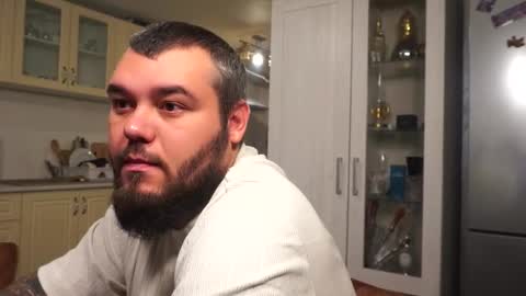 Alex online show from 12-03-25, 01:02