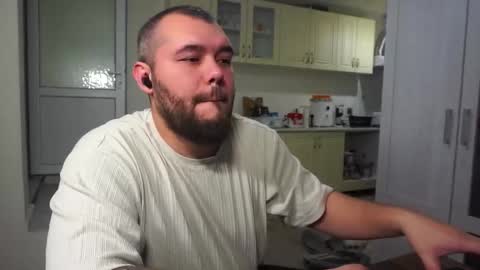 Snapshot of alexirr chatting on 01-10-26, 09:16 Alex online show from 01-10-26, 09:16