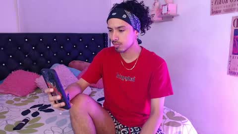 Snapshot of alexis21_ chatting on 03-04-25, 07:08 Alexis online show from 03-04-25, 07:08