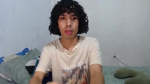 Snapshot of alexis21_ chatting on 11-19-25, 12:16 Alexis online show from 11-19-25, 12:16