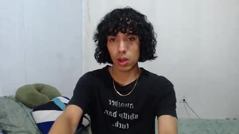 Snapshot of alexis21_ chatting on 11-24-25, 07:02 Alexis online show from 11-24-25, 07:02