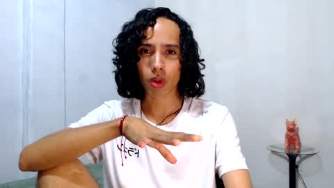 Alexis online show from 04-08-26, 01:00