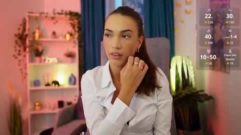 Alexis online show from 11-12-25, 02:17