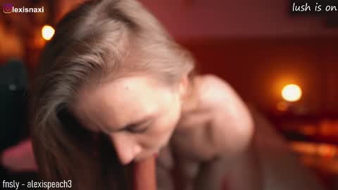 Snapshot of alexispeach chatting on 02-22-25, 07:36 Alexis--  online show from 02-22-25, 07:36