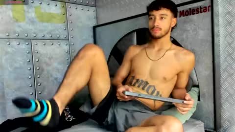alexisstonne online show from 05-31-26, 06:53