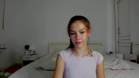 Alex online show from 09-19-25, 07:21