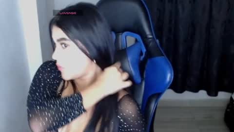 Snapshot of alexitadeli10 chatting on 11-08-25, 05:07 alexitadeli10 online show from 11-08-25, 05:07