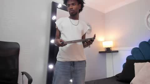 Alex Jaccob online show from 09-17-25, 05:36