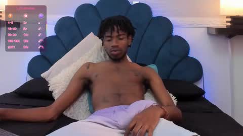 Alex Jaccob online show from 10-15-25, 01:44