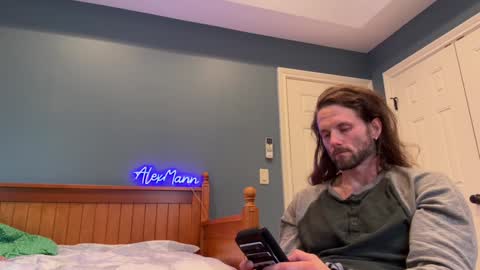 Snapshot of alexmanndickerson chatting on 12-01-24, 04:29 Alex Mann online show from 12-01-24, 04:29