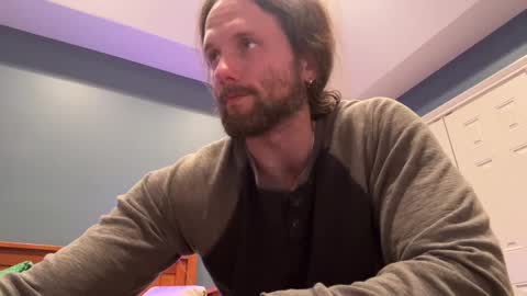 Snapshot of alexmanndickerson chatting on 12-17-24, 03:39 Alex Mann online show from 12-17-24, 03:39