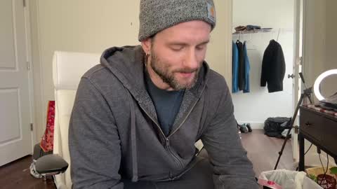 Snapshot of alexmanndickerson chatting on 01-22-25, 02:46 Alex Mann online show from 01-22-25, 02:46