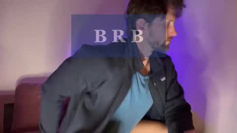 Snapshot of alexmanndickerson chatting on 11-19-25, 02:33 Alex Mann online show from 11-19-25, 02:33