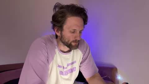 Snapshot of alexmanndickerson chatting on 11-23-25, 05:46 Alex Mann online show from 11-23-25, 05:46