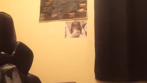 Snapshot of alexopenmind21 chatting on 05-11-26, 12:49 Alexxx online show from 05-11-26, 12:49
