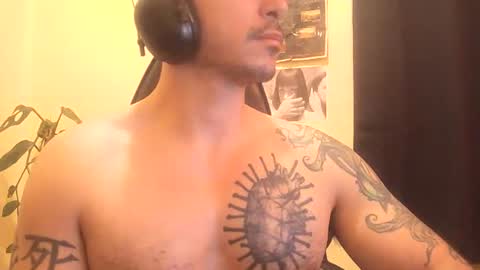 Snapshot of alexopenmind21 chatting on 05-13-26, 03:59 Alexxx online show from 05-13-26, 03:59
