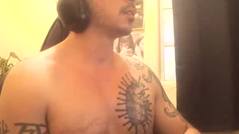 Snapshot of alexopenmind21 chatting on 05-15-26, 11:23 Alexxx online show from 05-15-26, 11:23
