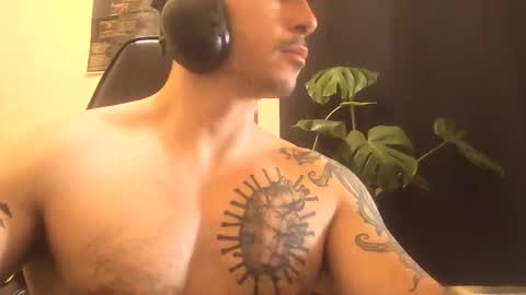 Snapshot of alexopenmind21 chatting on 05-23-26, 03:16 Alexxx online show from 05-23-26, 03:16