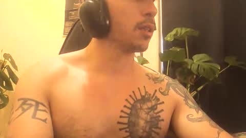 Snapshot of alexopenmind21 chatting on 05-26-26, 01:12 Alexxx online show from 05-26-26, 01:12