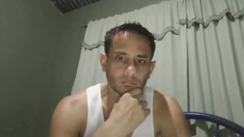 Snapshot of alextico1 chatting on 01-05-25, 05:20 Alex online show from 01-05-25, 05:20