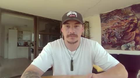 Alex online show from 11-20-25, 03:07